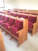 כסאות בית כנסת -דגם פיתוחי חותם -גב עגול